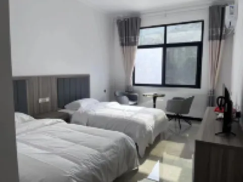 Hanshu Yiju Homestay Hotels near Hanzhong Mount Longtoushan International Tourism Resort