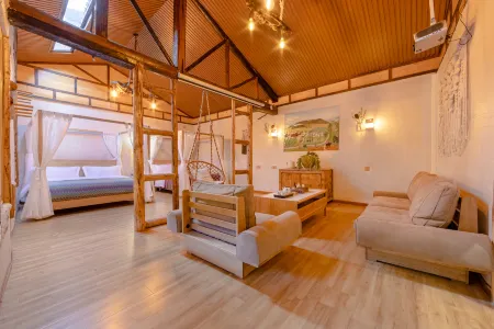 Are Jinci Homestay