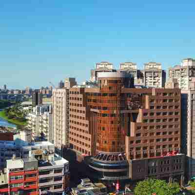 桃園尊爵大飯店 Hotel Exterior