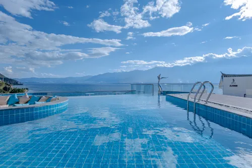 Wushuang Villa Oriental Seaview Resort (Dali Erhai)