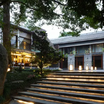 Hangzhou Miyin Chanheyuan (Xihu Lingyin Temple) Отели рядом с достопримечательностью «Храм Линь Ань»