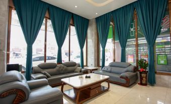 Lufeng Jintaiwan Hotel