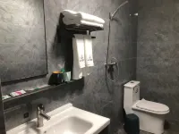 Yishui Bufan Hotel (Yishui Central Hospital) - 2 stelle