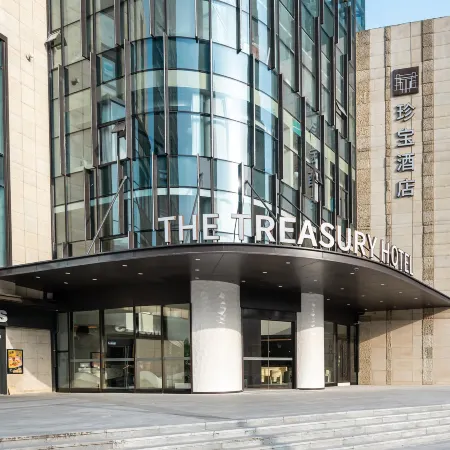 Shanghai Bund Riverside Treasury Hotel