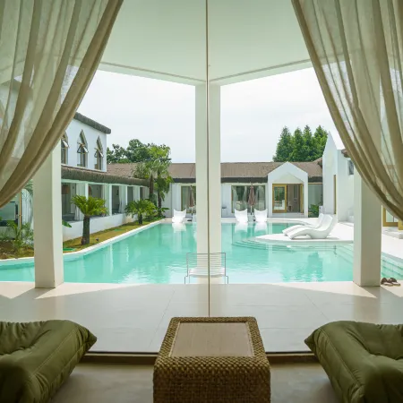 Aiqi Hot Spring Resort Hotel