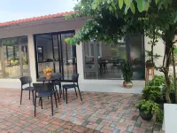 Dongxing Wanwei Encounter Inn