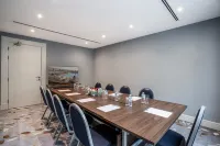 Sherao Hotel Doha - Next to National Museum of Qatar & Metro - de negocios