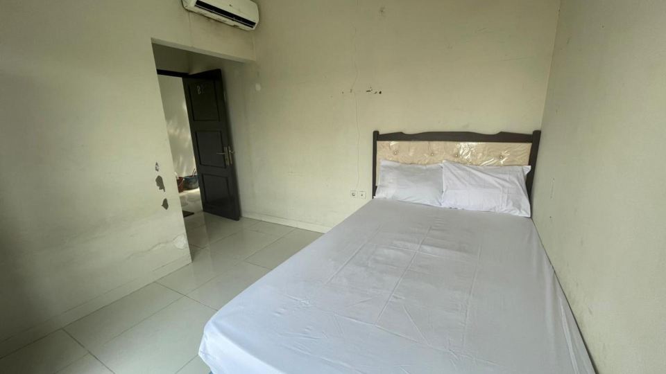 OYO 93500 Rizki Residence Tos Syariah Near PT Bank KB Bukopin Tbk