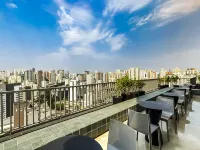360 VN Turiassú by Housi โรงแรมใกล้สนามกีฬาอลิอันซ์ ปาร์กี