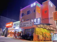 Qingyuan Couching·Xiaowo Qingya Homestay Hotels near Huangtengxia Tianmen Hanging Corridor