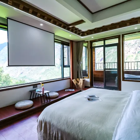 Jiaju secret realm  starry sky homestay