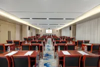 Vienna Hotel (Shenze Bus Station) - parking