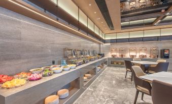 Shicheng Kaiyuan Life Hotel