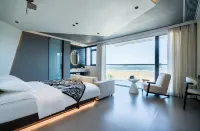 Banjianfang Homestay Hotels near Gaoluo Beach National Special Protection Forest Belt
