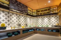 Manbo Zhis Hotel (Wuyi Square Riverside Branch) - breakfast