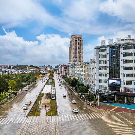 Licheng Hotel (Qiubei Jiaolian Plaza)