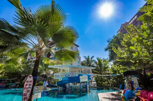 inghong Qiuguo Hospitable Designer Minimalist Art Resort in Xishuangbanna