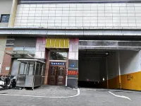 Chaoxi Hostel (Dongcheng Subway Station)
