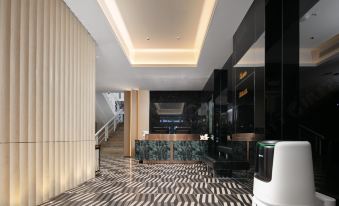 Harbin Xiyue Hotel (Central Street Flood Control Memorial Tower)