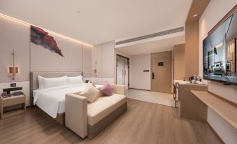 Elong Hotel (Qingdao West Coast Branch)