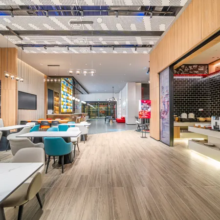 Ibis Hotel (Hami G312 National Highway Branch)