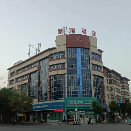 Zilan Hotel (Century Square First People's Hospital)