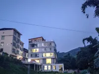 Yunqi Shanjie Homestay (Libo Xiaoqikong East Gate) 리보 호텔