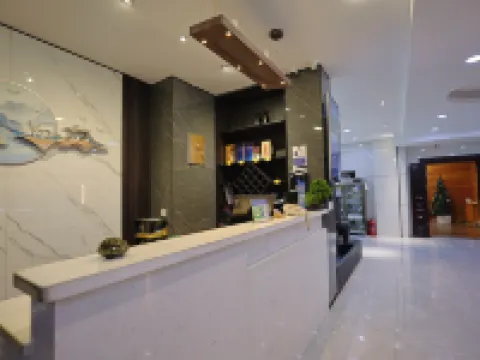 Mohe Youran Mountain Residence Hotel di Mohe