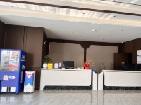 Soaring Phoenix Student Hotel 펑양 호텔