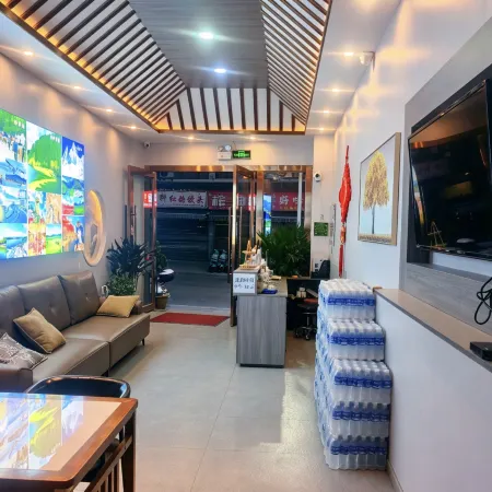 Haoyun · Fog Gallery Shangman Homestay (Lijiang Gucheng Zhongyi Market)