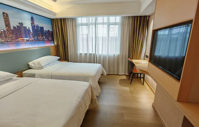 Vienna 3 Best Hotel (Yanqi People's Hospital Anda)