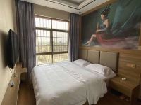 陆良仟和酒店 - 舒适大床房