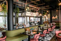 2L de Blend Hotels in Harmelen