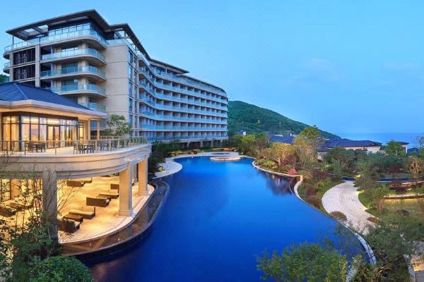 悦澜湾海景度假酒店(舟山朱家尖绿城东沙品霞苑店)