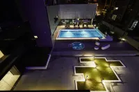 The Tango Hotel Taipei Shilin - Rooftop Pools