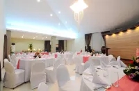 717 Cesar Place Hotel - Morgenmad
