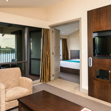 Copthorne Hotel And Resort Queenstown Lakefront Hotels in Queenstown