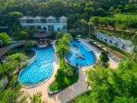 Julong Town Longgu Mountain House