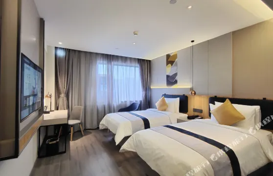 如家商旅酒店（平涼柳湖公園綠地廣場店）