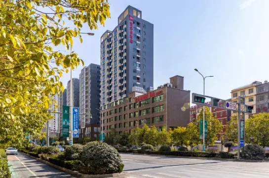 Ibis Hotel (Longnan Railway Station) Hotel a Longnan