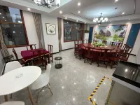 Vienna International Hotel (Xinyang High Speed Rail East Station Branch)