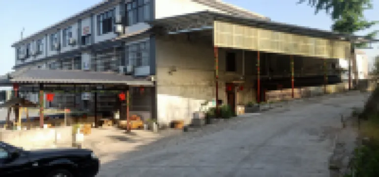 Luotianyu Bamboo Mountain Villa