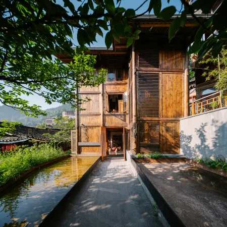 Qianhu Xingzhe Shangju Hotel Отели рядом с достопримечательностью «No.6 Fengyu Bridge»