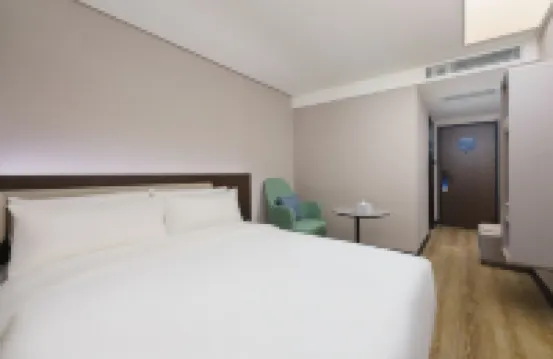 漢庭酒店（大連馬欄廣場地鐵站店）