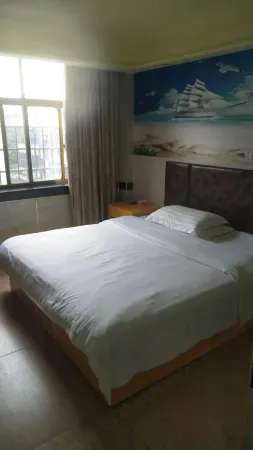 Linxiang Xinlong Hotel