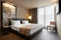 Exe Essenzia Porto Hotels in Cedofeita