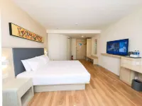 HanTing Hotel (Qitaihe Pedestrian Street) Hotels in Qitaihe