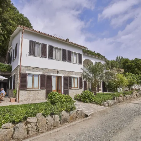 Marciana Hills Apartments