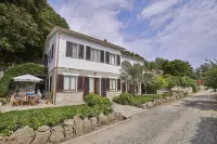Marciana Hills Apartments