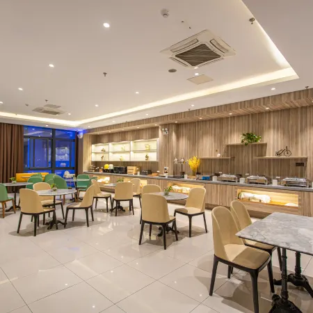 Guogou Hotel (Xuancheng Guogou Plaza)